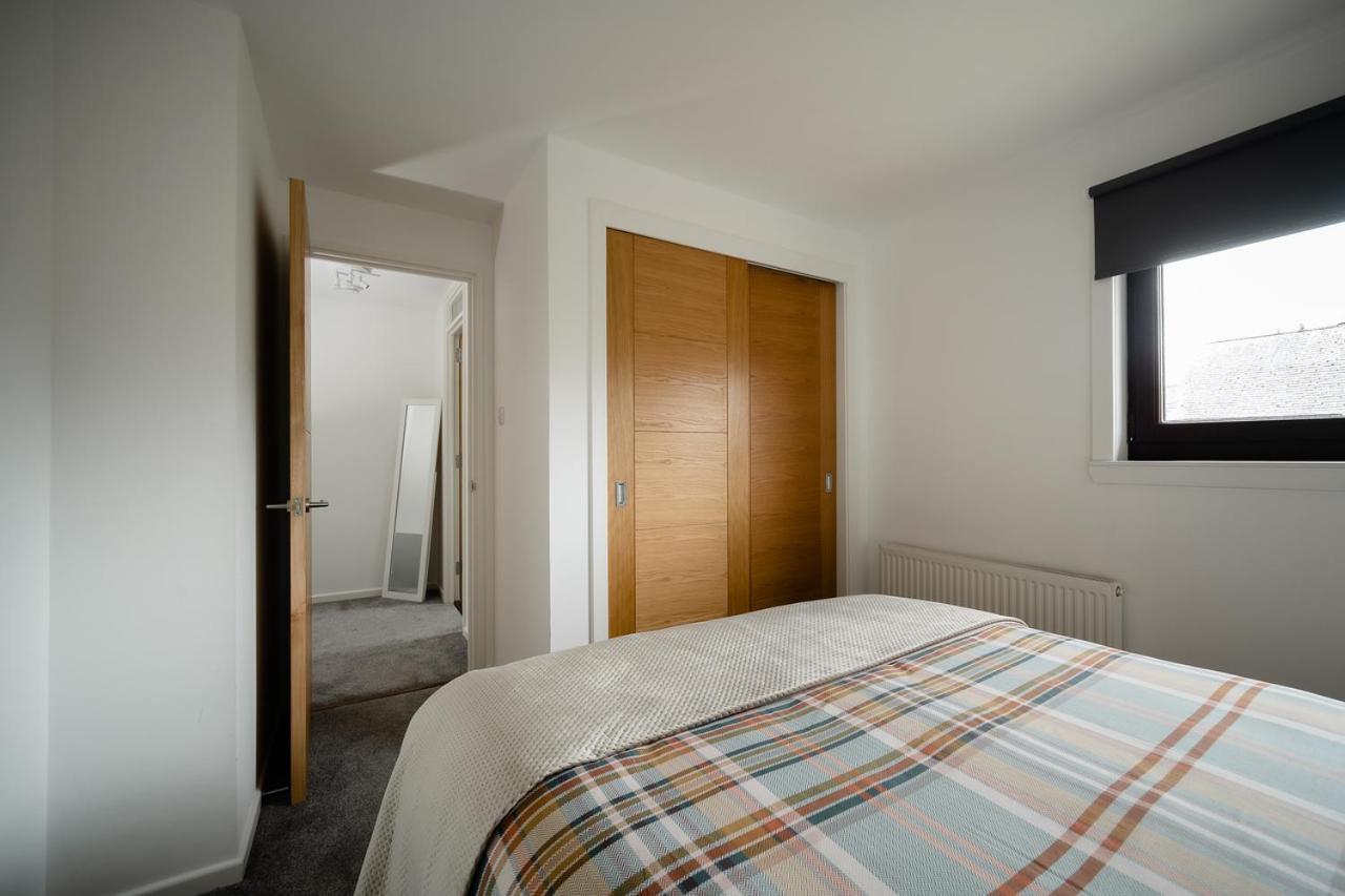 Ness Riverfront Holiday Home - City Centre Inverness Exterior photo
